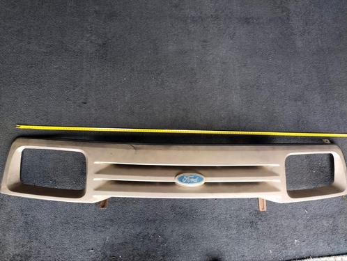 Originele grill / front Ford Sierra, jaren 80., Auto-onderdelen, Carrosserie en Plaatwerk, Motorkap, Ford, Oldtimer onderdelen