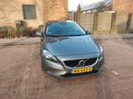 Volvo V40 2.0 D2 Momentum 2016 Grijs, Auto's, Volvo, Emergency brake assist, Stof, 4 cilinders, 1353 kg