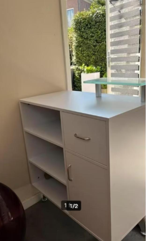 Prachtige compacte toonbank ZGAN!, Huis en Inrichting, Kasten | Ladekasten, Zo goed als nieuw, Minder dan 100 cm, 50 tot 100 cm