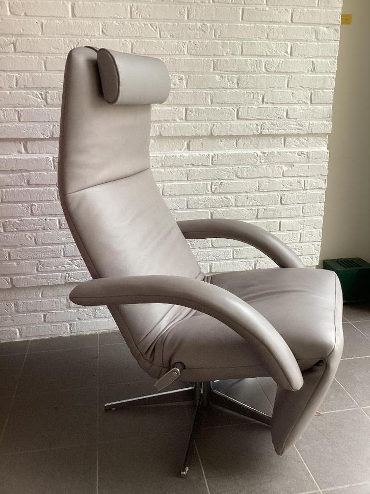 Recente Jori relax+kussen Yoga Medi, Huis en Inrichting, Fauteuils, Zo goed als nieuw, Leer, Minder dan 50 cm, Ophalen