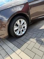 Audi A1 1.4 Tfsi 2012 Bruin - Airco - Pano - Stoelverwarming, Auto's, Audi, Voorwielaandrijving, A1, Bruin, 4 stoelen