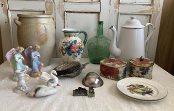 Brocante grespot - kan - groene fles - emaille koffiepot beschikbaar voor biedingen