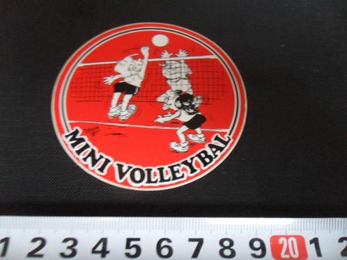 sticker strip rob gorter mini volleybal, Verzamelen, Stickers, Zo goed als nieuw, Bedrijf of Vereniging, Ophalen