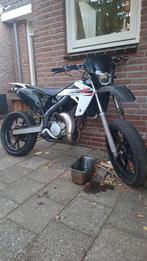 Rieju MRT 50 2009, Ophalen, 6 versnellingen, Gebruikt, Maximaal 45 km/u