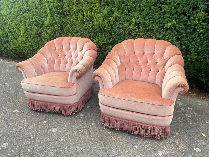 Chesterfield vintage fauteuils mohair velours roze franjes, Antiek en Kunst, Antiek | Meubels | Stoelen en Banken, Ophalen of Verzenden