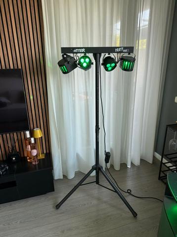Partybar 12 + disco lampen beschikbaar voor biedingen