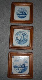 Set van drie ingelijste oud hollandse tegeltjes, Ophalen of Verzenden