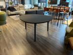 Rolf BENZ 909-622 tafel – showroommodel, Eikenhout, Ophalen of Verzenden, Zo goed als nieuw, Overige vormen