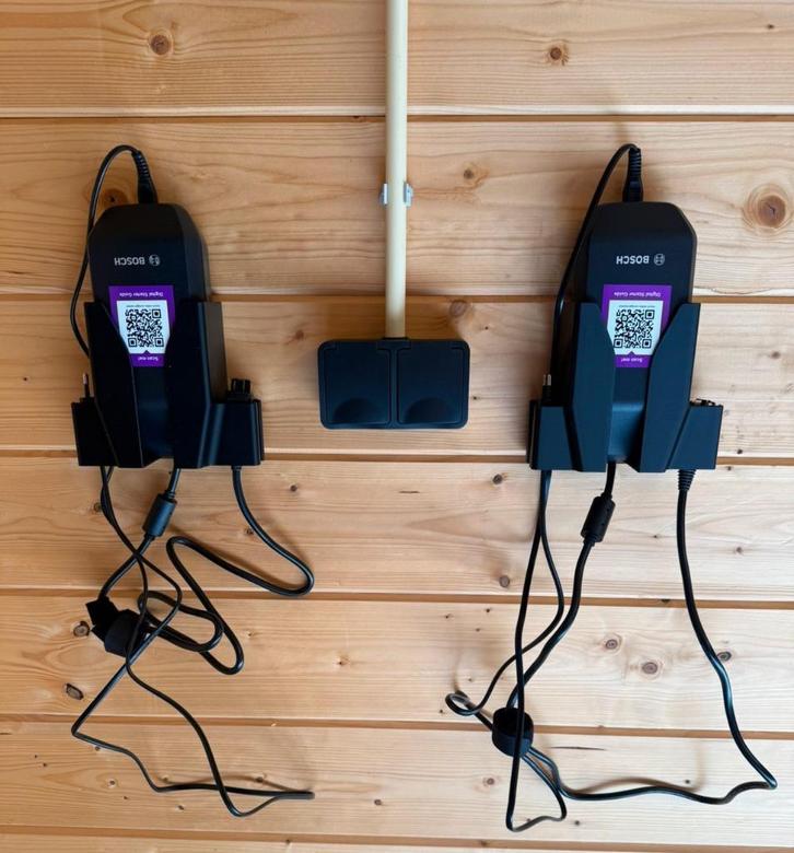 Muurhouder voor ebike acculader Bosch VanMoof Giant Bafang, Fietsen en Brommers, Fietsaccessoires | Fietsaccu's, Nieuw, Ophalen of Verzenden