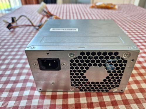 Voeding HP Compaq HP-D3006A0 ATX 300W PSU (Power Supply Unit, Computers en Software, Interne voedingen, Zo goed als nieuw, Ophalen of Verzenden