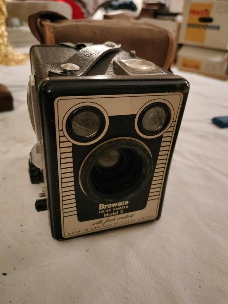Vintage Kodak Brownie Six-20 Model E Camera, Audio, Tv en Foto, Fotocamera's Analoog, Ophalen of Verzenden