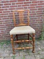 Antieke eettafelstoel, Ophalen