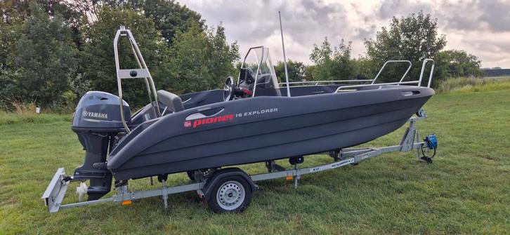Pioner 16 Explorer Yamaha F60 Kalf trailer  ️22 uur jong, Watersport en Boten, Vis- en Consoleboten, Zo goed als nieuw, 50 tot 70 pk