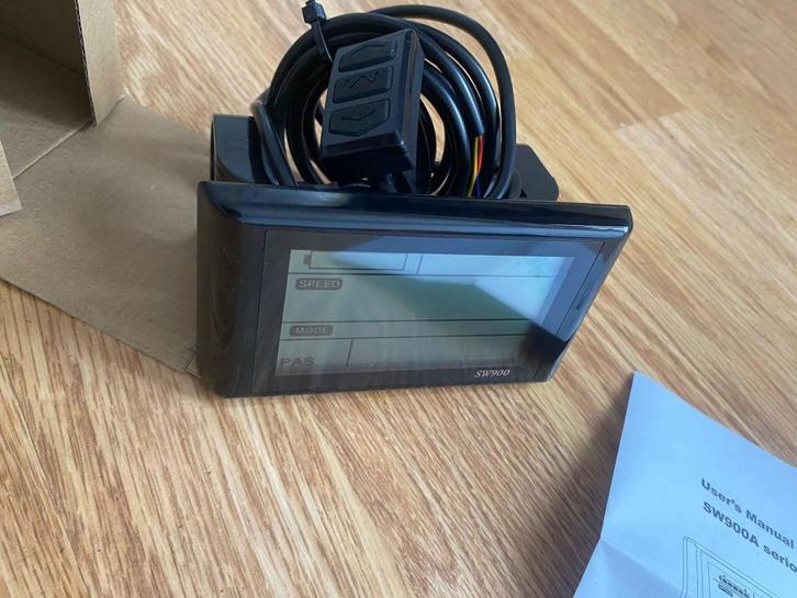 2x Nieuwe Display SW900 LCD en Analoog display, Fietsen en Brommers, Fietsaccessoires | Fietscomputers, Nieuw, Ophalen of Verzenden