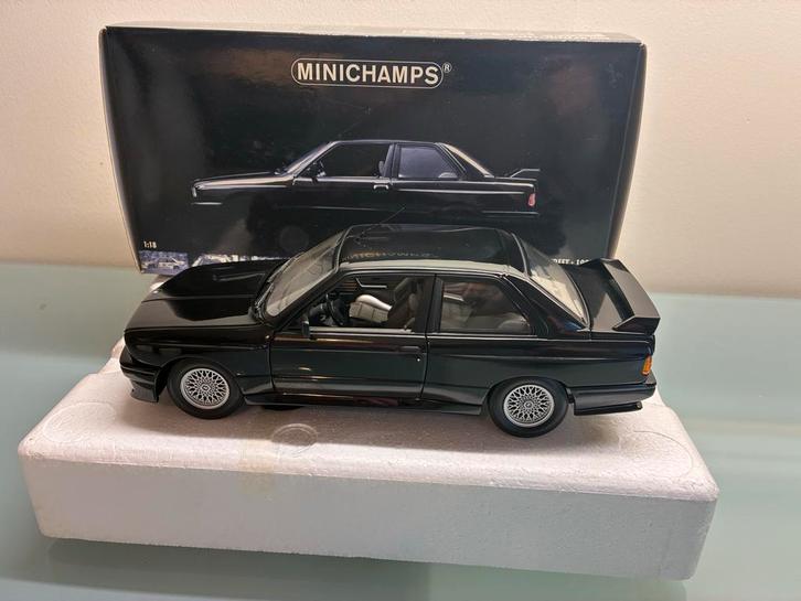 BMW E30 M3 Straat - 1987 - Minichamps, Hobby en Vrije tijd, Modelauto's | 1:18, Gebruikt, Auto, MiniChamps, Ophalen of Verzenden