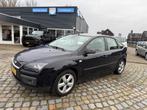Ford Focus 1.6-16V Futura, 1596 cc, 15 km/l, Blauw, 116 pk
