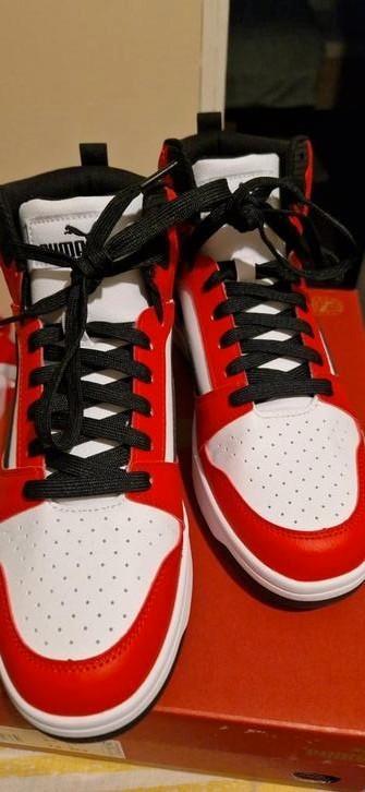 Puma hoge sneakers maat 40 beschikbaar voor biedingen