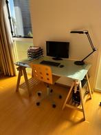 IKEA bureau met MITTBACK onderstel & glazen blad + stoel, Huis en Inrichting, Bureaus, Ophalen, In hoogte verstelbaar, Gebruikt