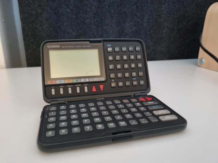 Casio SF-4100 digitale diary (32KB) – vintage organizer, Computers en Software, Vintage Computers, Ophalen of Verzenden