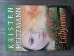 Kristen Heitzmann - Labyrint, Boeken, Ophalen of Verzenden, Zo goed als nieuw, Kristen Heitzmann