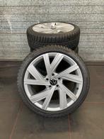 Volkswagen Golf 8 GTI Winterset 18INCH, Auto-onderdelen, Banden en Velgen, Band(en), Gebruikt, Personenwagen, 225 mm