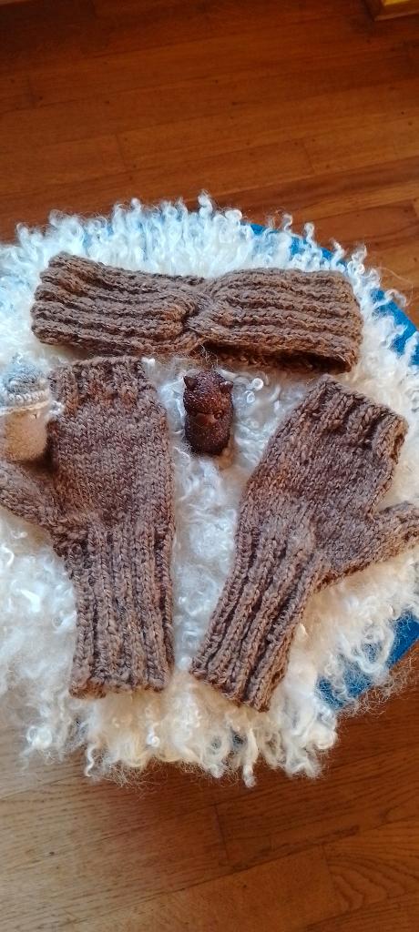 Alpaca polswarmers warm bruin (rose grey) handgemaakt, Kleding | Dames, Mutsen, Sjaals en Handschoenen, Nieuw, Handschoenen, Maat 38/40 (M)