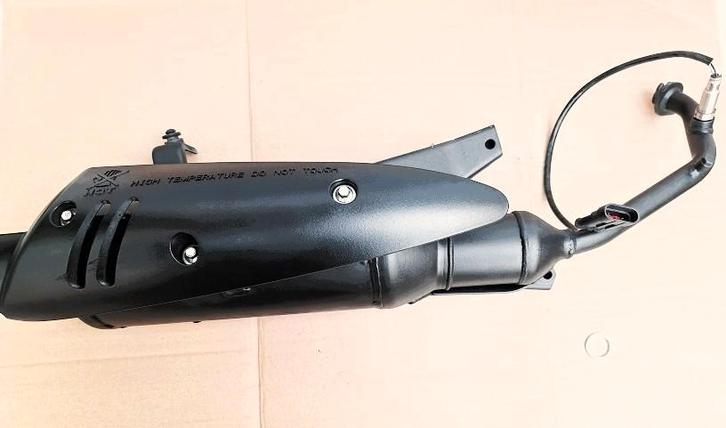 Uitlaat met katalysator en Lambda sonde/sensor SYM FIDDLE 2, Fietsen en Brommers, Brommeronderdelen | Scooters, Zo goed als nieuw