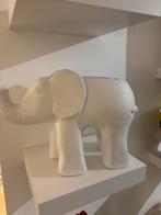 Olifanten bloempot kleur wit, Ophalen, Zo goed als nieuw