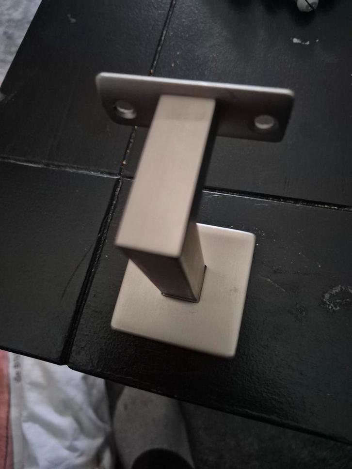 6 zo goed als nieuwe trapleuninghouders, Doe-het-zelf en Verbouw, Ladders en Trappen, Zo goed als nieuw, Minder dan 2 meter, Ophalen of Verzenden