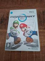 Nintendo wii mariokart, Racen en Vliegen, Ophalen of Verzenden, Zo goed als nieuw, 3 spelers of meer