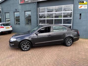 Volkswagen Passat 1.4 TSI BlueMotion - Navigatie - Bj 2010 beschikbaar voor biedingen