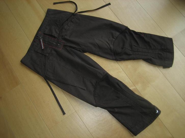 Mooie sportieve bruine 3/4 broek M+F GIRBAUD, D34 Snazzeys, Kleding | Dames, Broeken en Pantalons, Nieuw, Maat 34 (XS) of kleiner