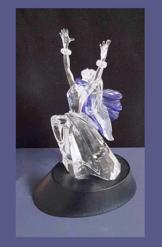 Swarovski Isadora met doos, certificaat, naamplaat + podium, Verzamelen, Swarovski, Zo goed als nieuw, Figuurtje, Ophalen of Verzenden