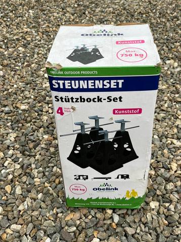 Steunen set voor camper/caravan of aanhanger. beschikbaar voor biedingen