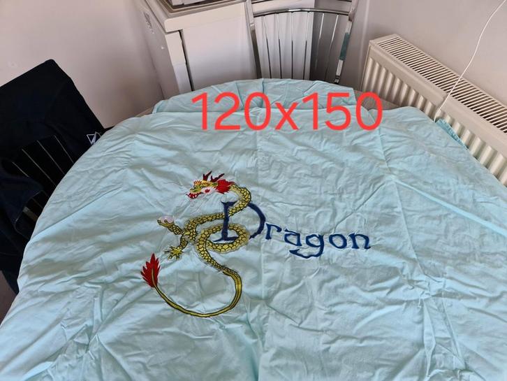 Peuterdekbed 120x150 merk taftan draak dragon, Kinderen en Baby's, Kinderkamer | Beddengoed, Zo goed als nieuw, Dekbedovertrek