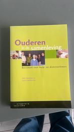 D. Oostelaar - Ouderen in de samenleving, D. Oostelaar; G. Wolfswinkel, Ophalen of Verzenden, Zo goed als nieuw, Nederland