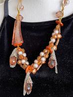 Zeer bijzondere Vintage Ketting -French creator - Bakelite ., Verzenden, Gebruikt, Overige kleuren, Overige materialen