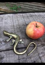 Kleine salamander of hagedis, van messing of koper ong 15 cm, Antiek en Kunst, Ophalen of Verzenden