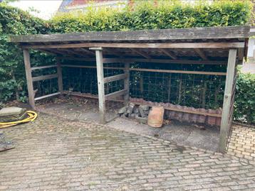Houthok / houtopslag voor haardhout beschikbaar voor biedingen