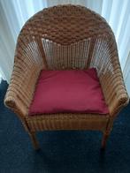Een nette rotan stoel., Huis en Inrichting, Stoelen, Ophalen, Bruin, Riet of Rotan, Zo goed als nieuw