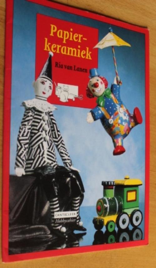 Papierkeramiek - Ria van Lanen - 75927/8, Boeken, Hobby en Vrije tijd, Zo goed als nieuw, Kleien en Boetseren, Geschikt voor kinderen
