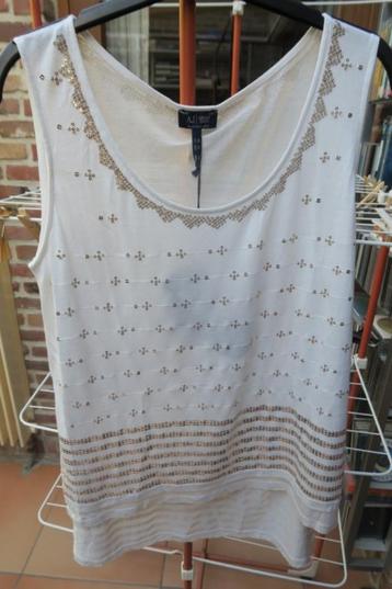Topje nieuw wit pailletjes Armani Jeans mt 42 beschikbaar voor biedingen