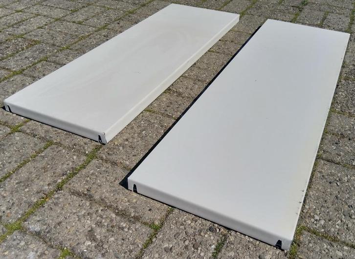 Metalen legplanken LxBxD: 90x30x3 / 100x30x3 (27 stuks)., Huis en Inrichting, Kasten | Stellingkasten, Gebruikt, Ophalen