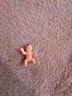 poppenhuis miniaturen popje 2.5 cm, Verzamelen, Ophalen of Verzenden, Beeldje of Poppetje