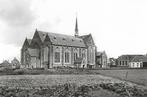 Brouwershaven- -N.H.Kerk., Verzamelen, Ansichtkaarten | Nederland, Verzenden, 1960 tot 1980, Ongelopen, Zeeland