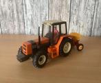 Renault 145 - 14  met Vicon strooier, Hobby en Vrije tijd, Modelauto's | 1:32, Ophalen of Verzenden, Gebruikt, Tractor of Landbouw