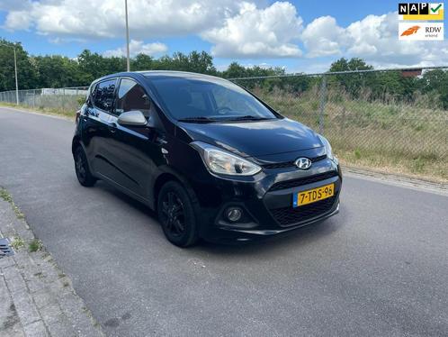 Hyundai I10 1.0i i-Motion [Zwart op zwart], Auto's, Hyundai, Bedrijf, Te koop, i10, ABS, Airbags, Airconditioning, Boordcomputer