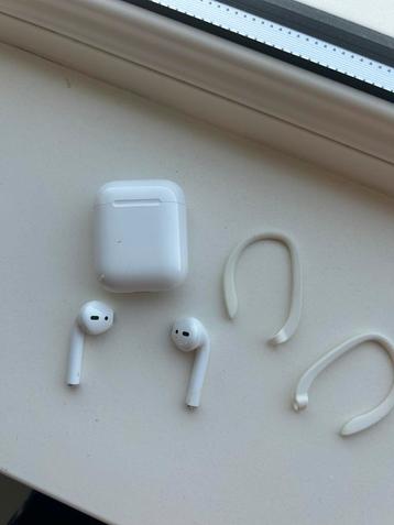 Airpods orgineel worden nooit gebruikt beschikbaar voor biedingen