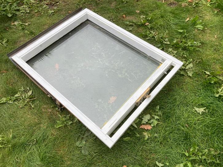 Velux dakraam (alleen het raam) GGL 304, Doe-het-zelf en Verbouw, Glas en Ramen, Zo goed als nieuw, Dakraam, Minder dan 80 cm