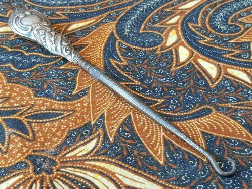 Mooie antieke veterhaak uit Engeland van zilver 17,3 cm., Antiek en Kunst, Antiek | Goud en Zilver, Zilver, Ophalen of Verzenden
